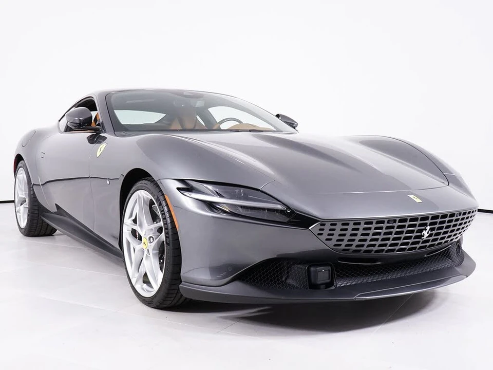 2021 Ferrari Roma - Image 17 of 27