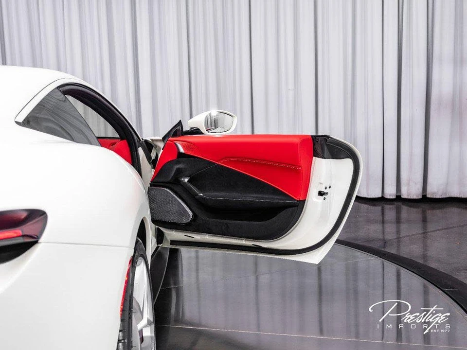 2021 Ferrari Roma - Image 29 of 31