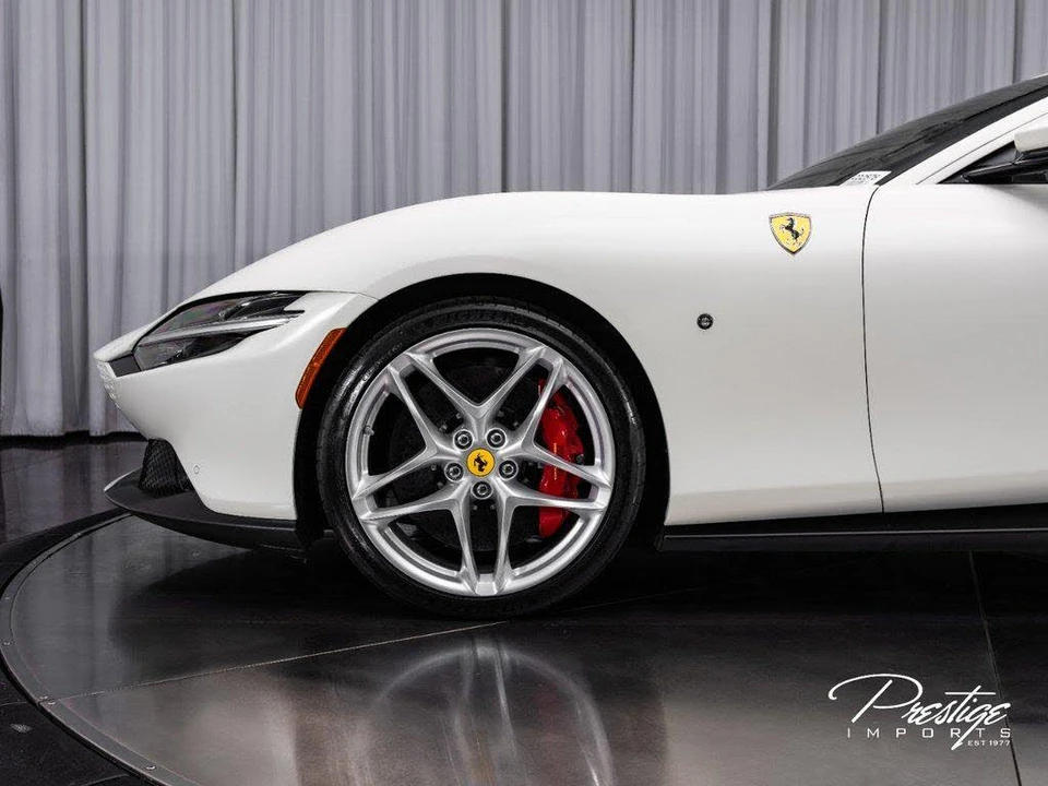 2021 Ferrari Roma - Image 6 of 31