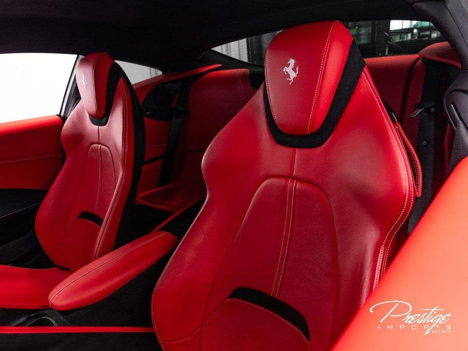 2021 Ferrari Roma - Image 23 of 31