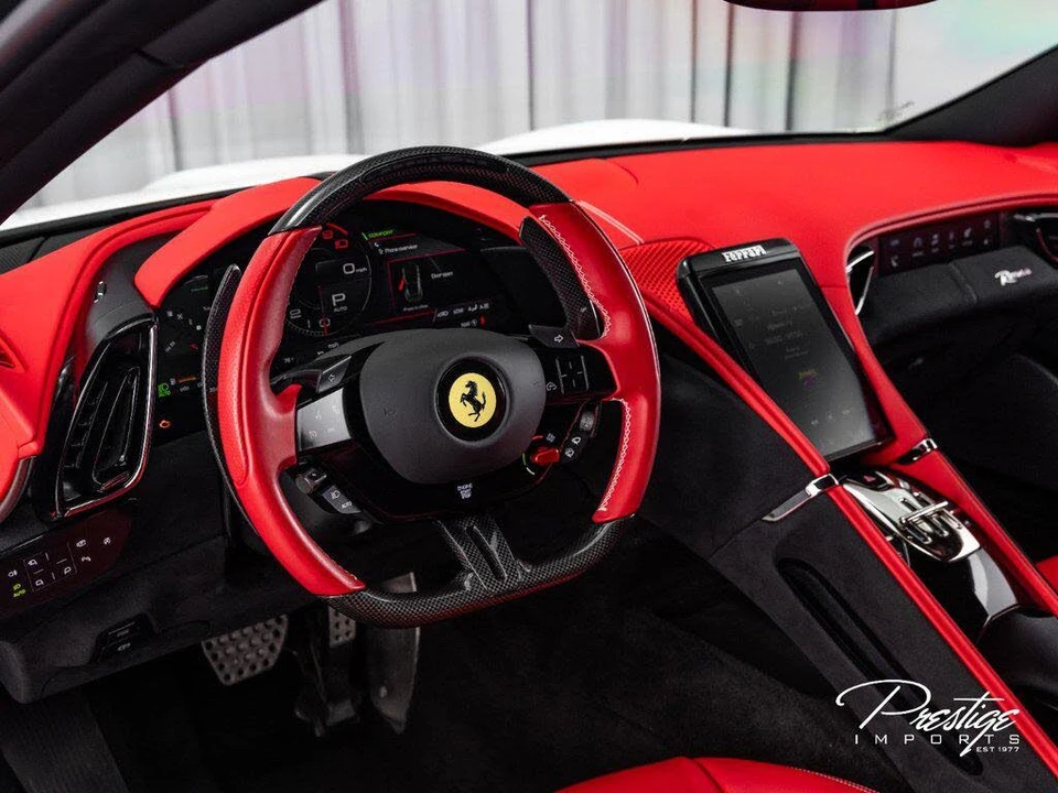 2021 Ferrari Roma - Image 26 of 31