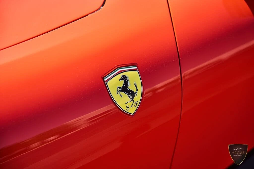2021 Ferrari Roma - Image 10 of 31