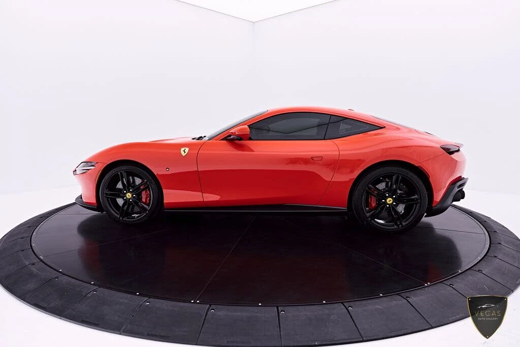 2021 Ferrari Roma - Image 15 of 31