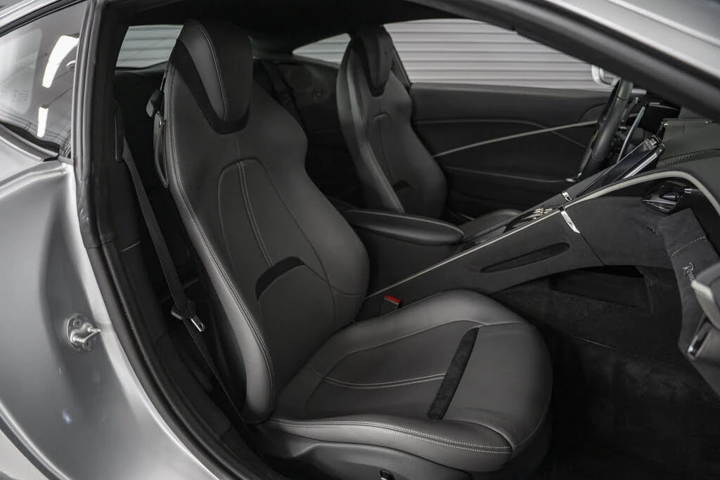 2021 Ferrari Roma - Image 25 of 31