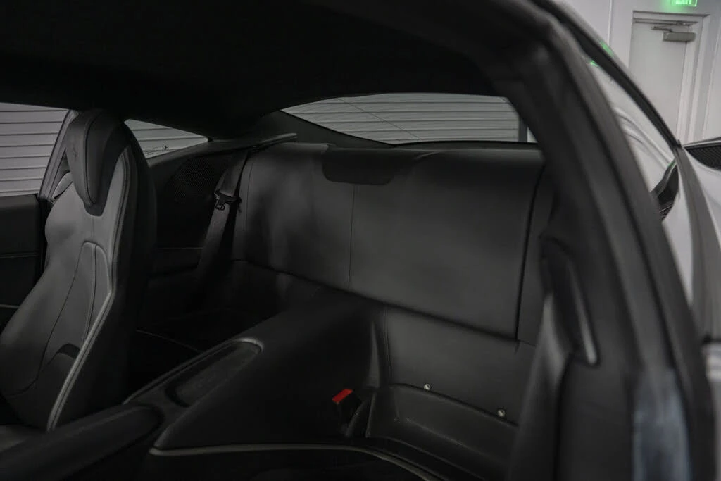2021 Ferrari Roma - Image 24 of 31