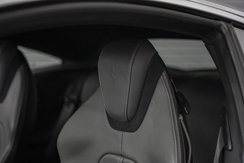 2021 Ferrari Roma - Image 23 of 31
