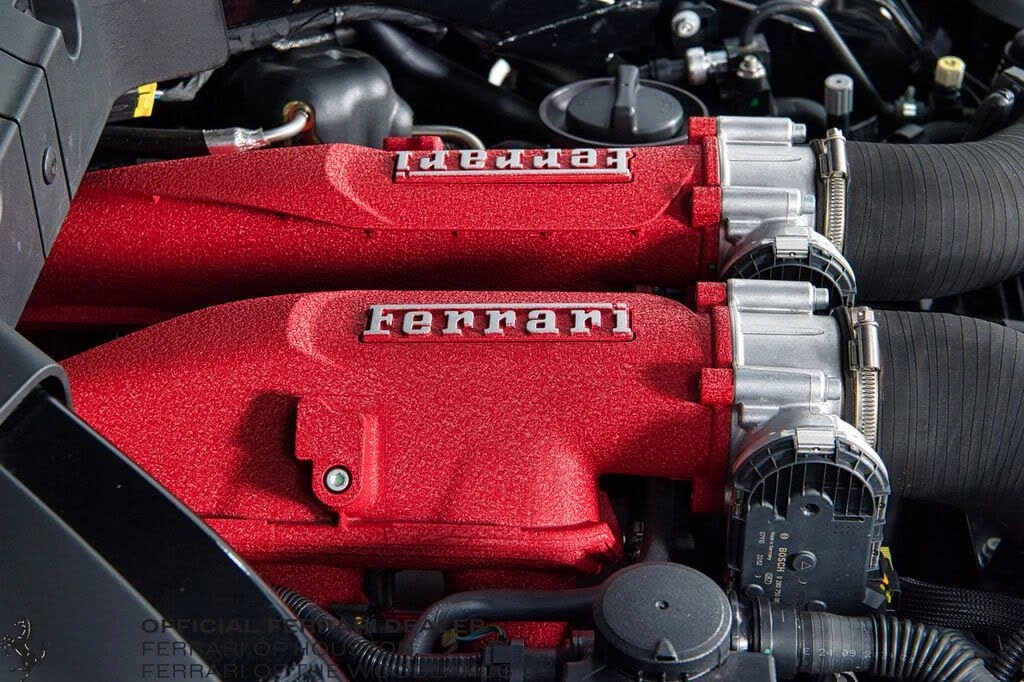 2021 Ferrari Roma - Image 26 of 31