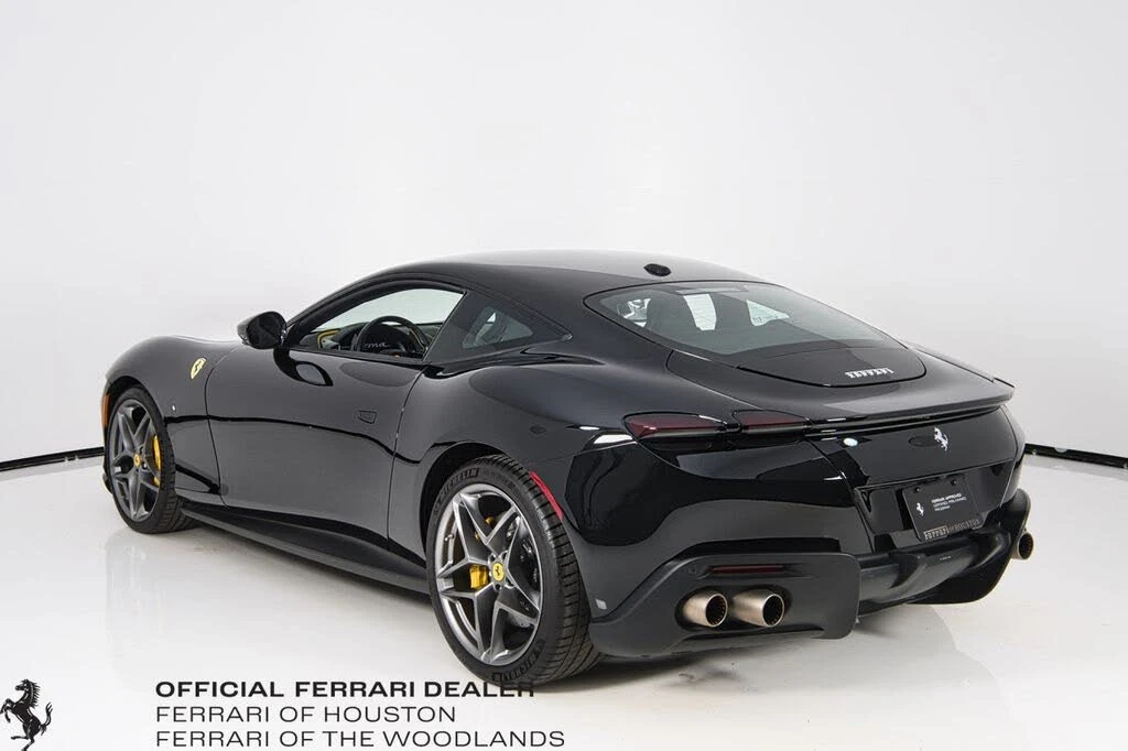 2021 Ferrari Roma - Image 2 of 31