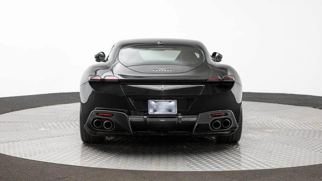 2021 Ferrari Roma - Image 8 of 31