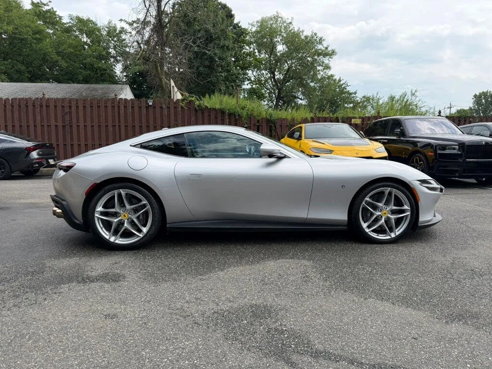 2021 Ferrari Roma - Image 5 of 31