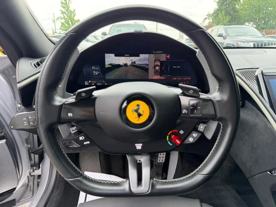 2021 Ferrari Roma - Image 28 of 31