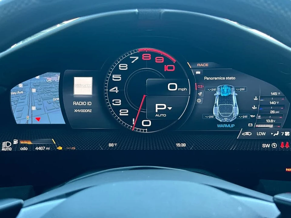 2021 Ferrari Roma - Image 25 of 30