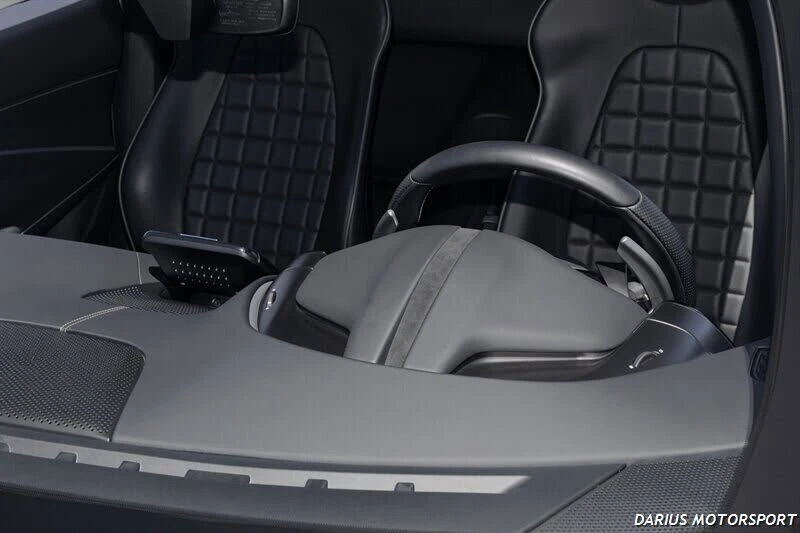 2021 Ferrari Roma - Image 29 of 31