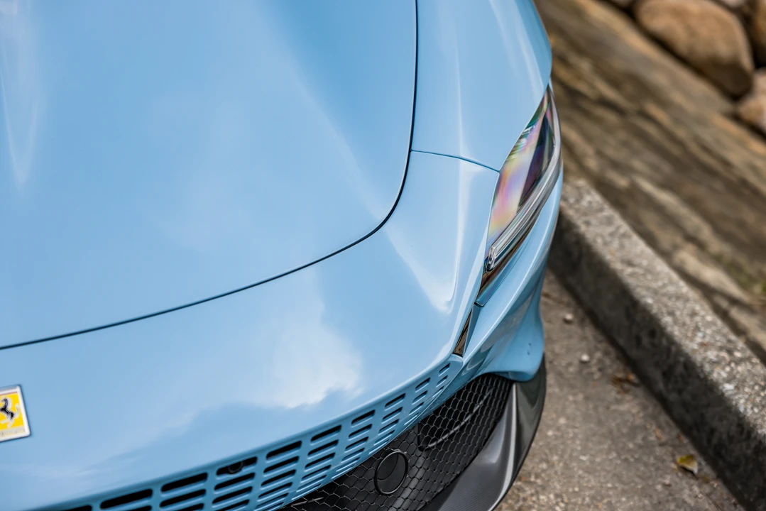 2021 Ferrari Roma - Image 21 of 31