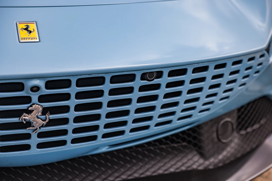 2021 Ferrari Roma - Image 26 of 31