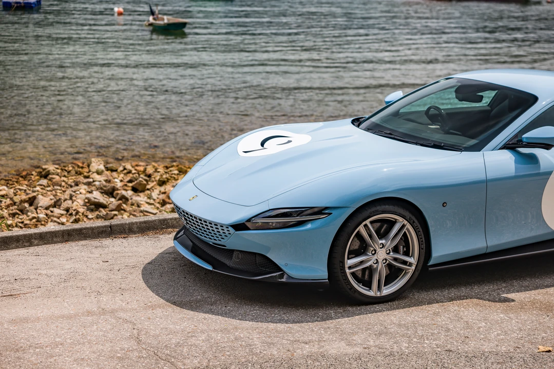 2021 Ferrari Roma - Image 18 of 31