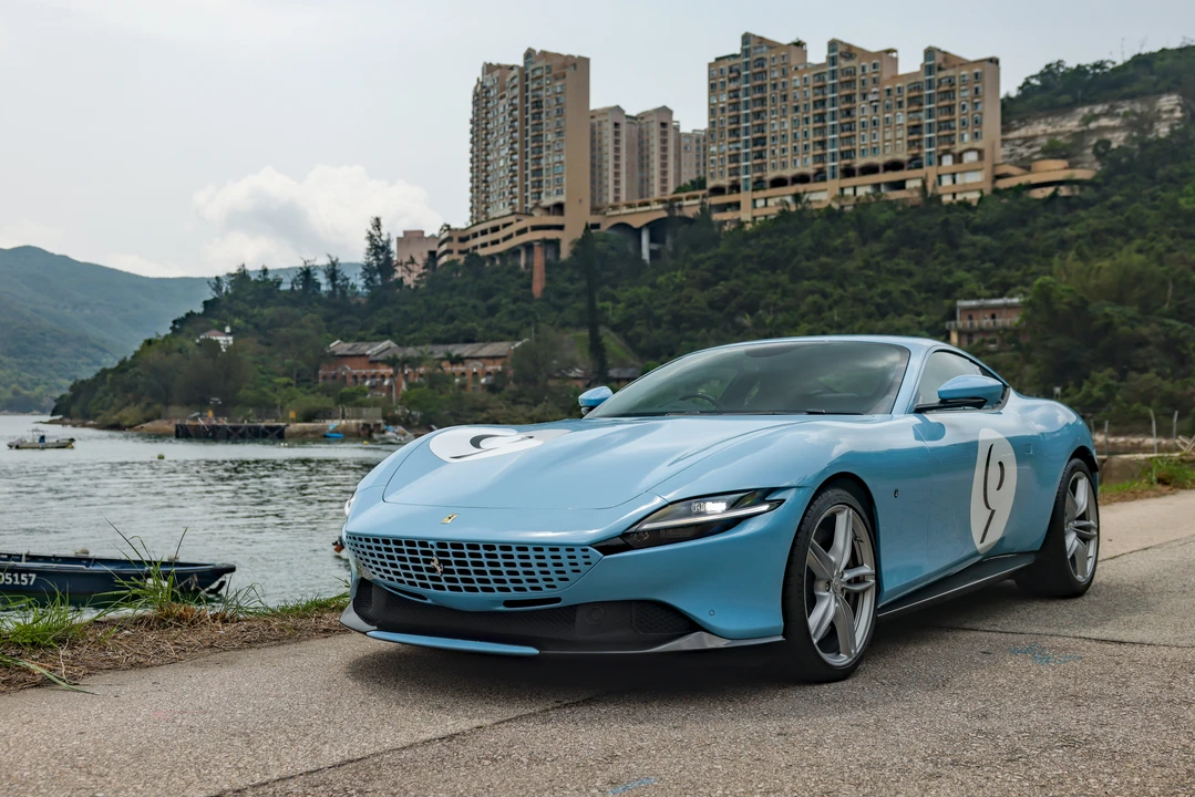 2021 Ferrari Roma - Image 10 of 31