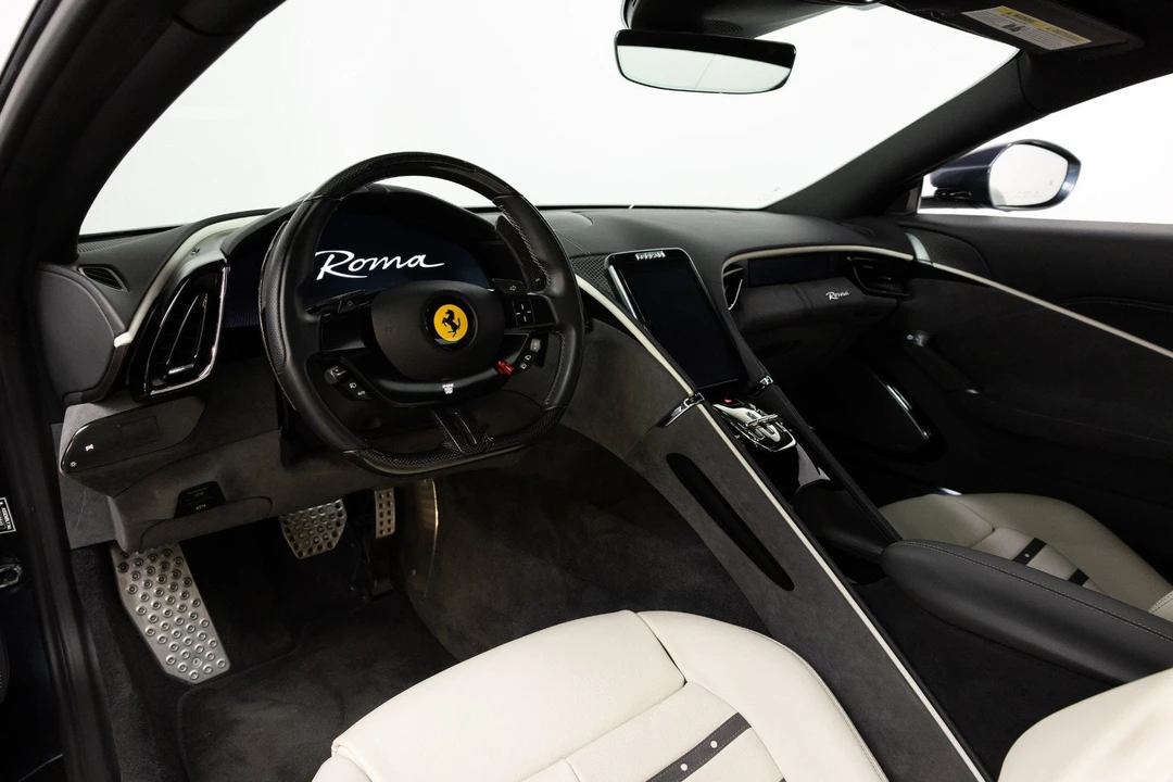 2021 Ferrari Roma - Image 2 of 31
