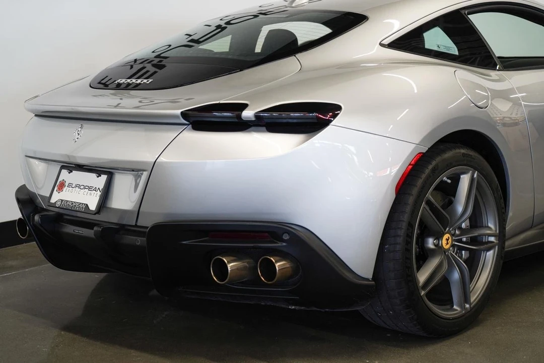 2021 Ferrari Roma - Image 21 of 21