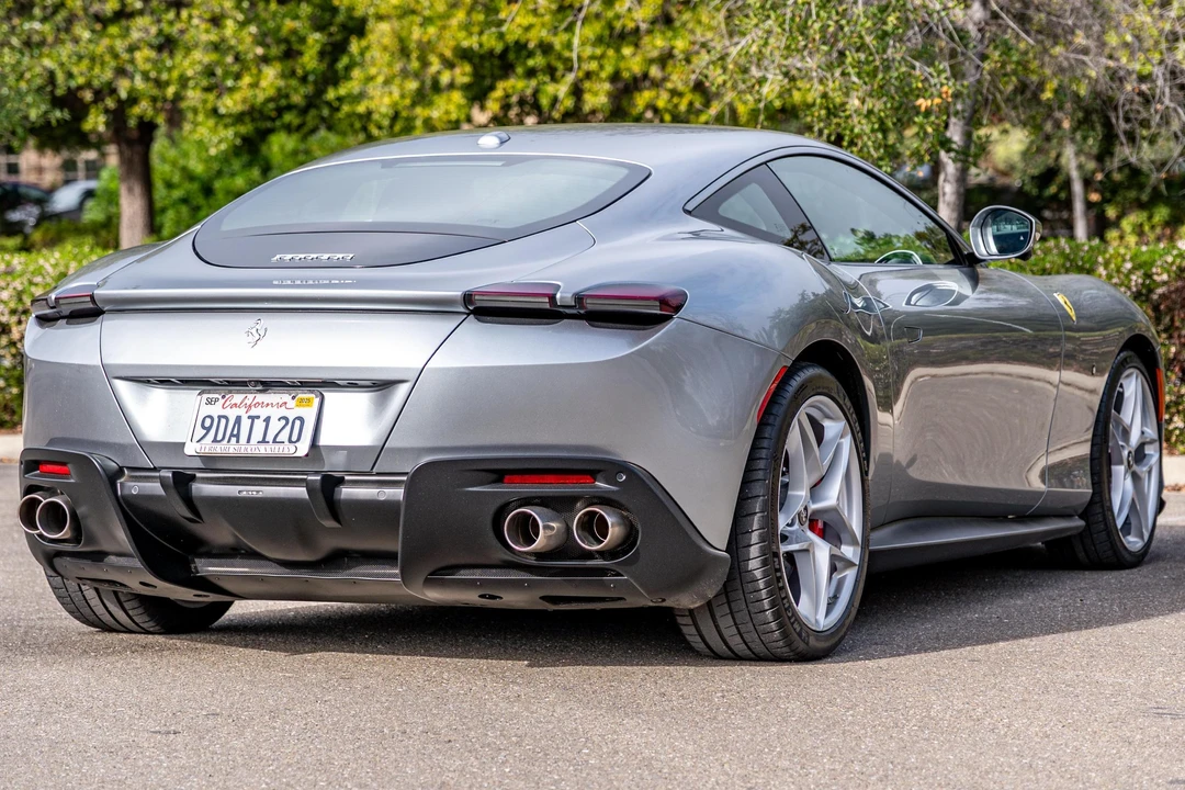 2021 Ferrari Roma - Image 4 of 31