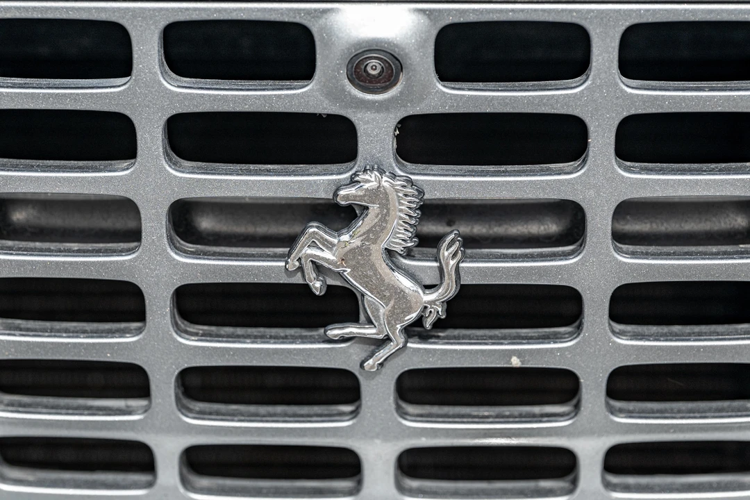 2021 Ferrari Roma - Image 12 of 31