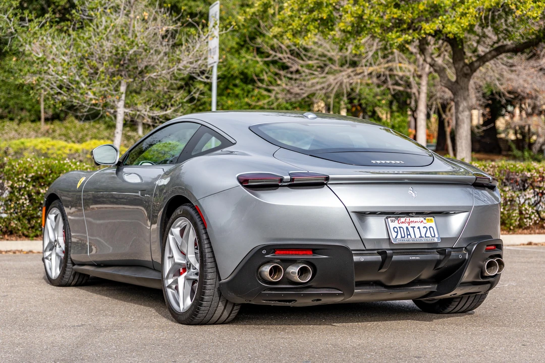 2021 Ferrari Roma - Image 7 of 31