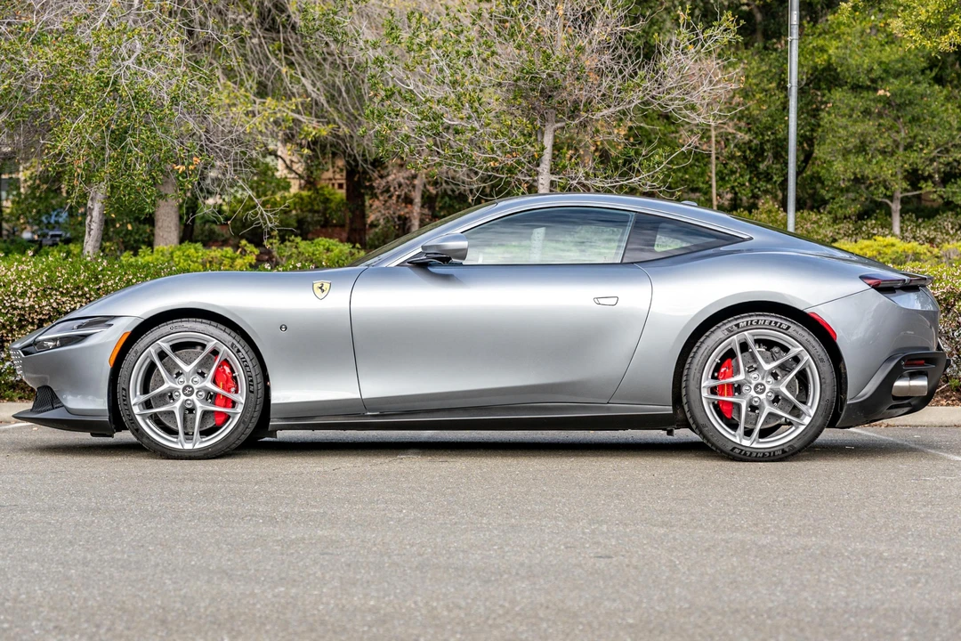 2021 Ferrari Roma - Image 3 of 31