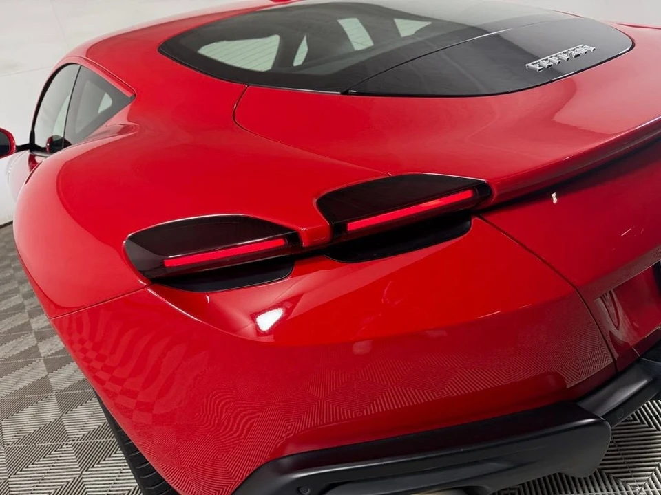 2021 Ferrari Roma - Image 7 of 23
