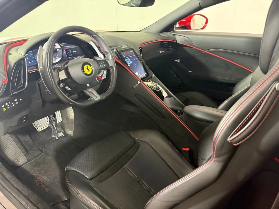 2021 Ferrari Roma - Image 13 of 23