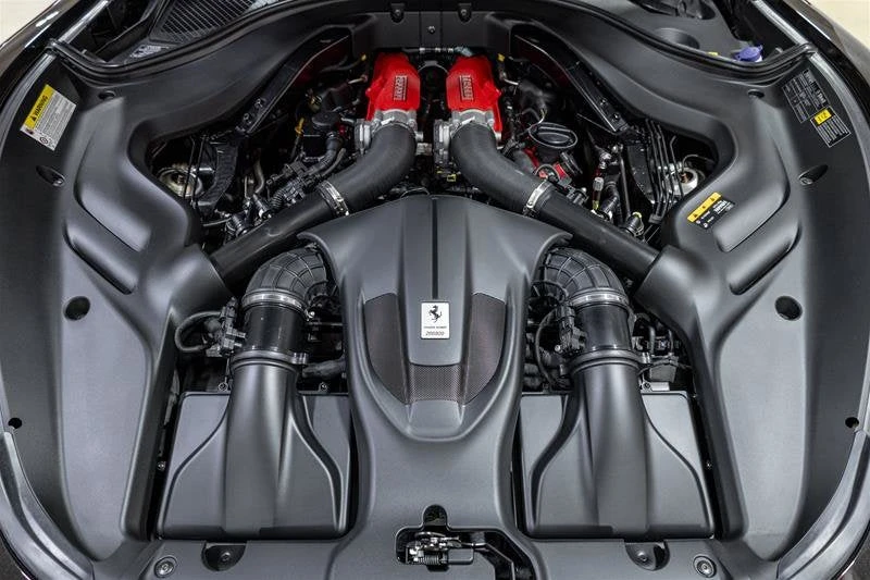2021 Ferrari Roma - Image 7 of 31