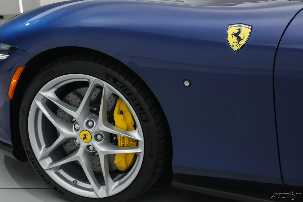 2021 Ferrari Roma - Image 14 of 21