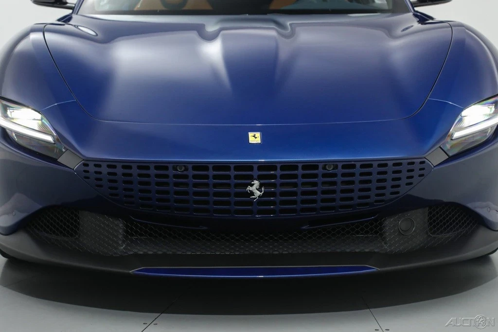 2021 Ferrari Roma - Image 12 of 21