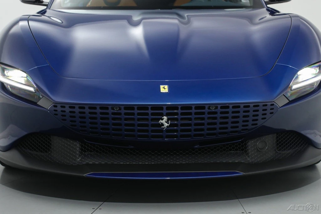 2021 Ferrari Roma - Image 12 of 21