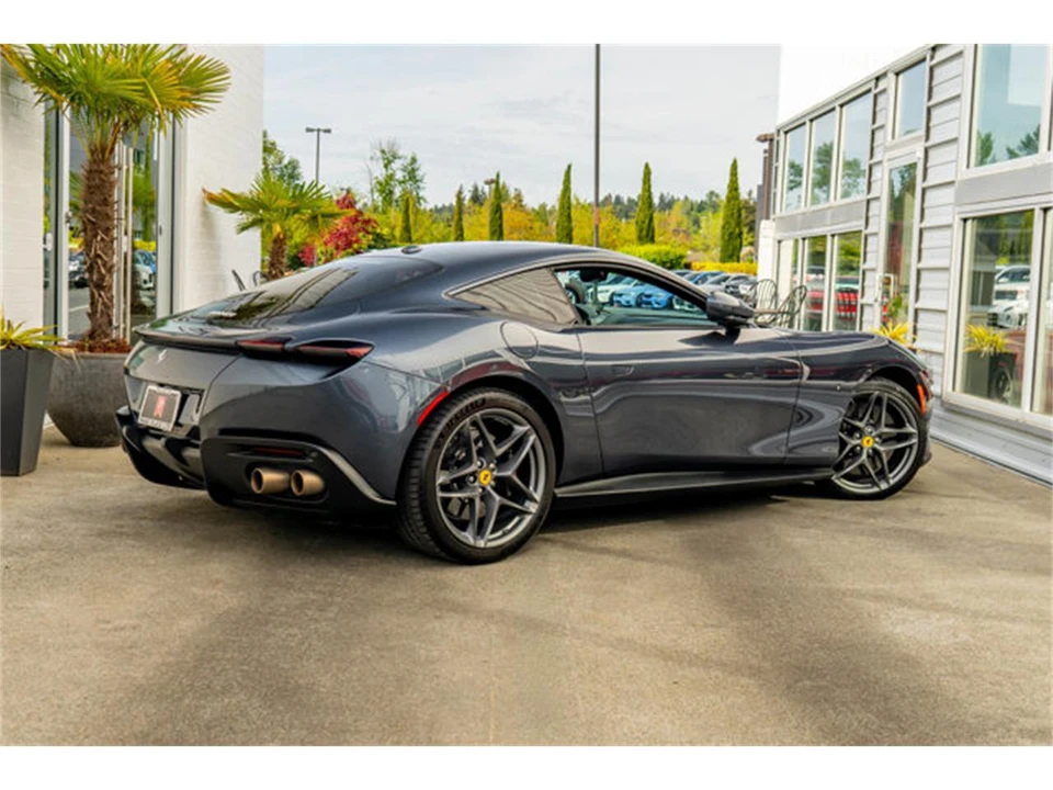 2021 Ferrari Roma - Image 7 of 12
