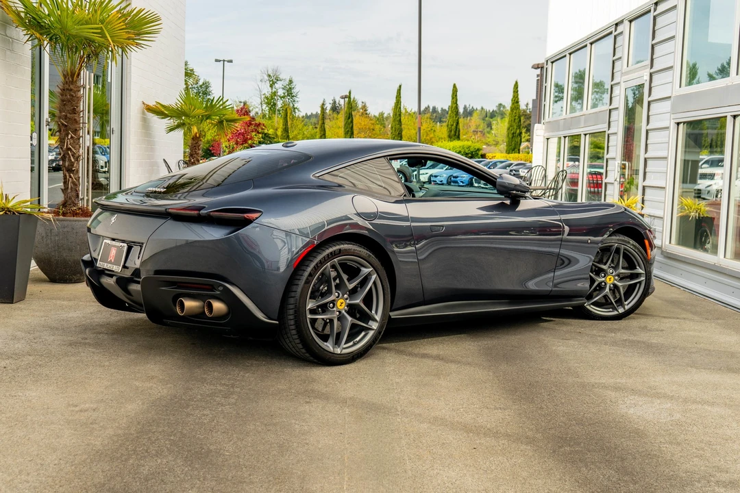 2021 Ferrari Roma - Image 6 of 31