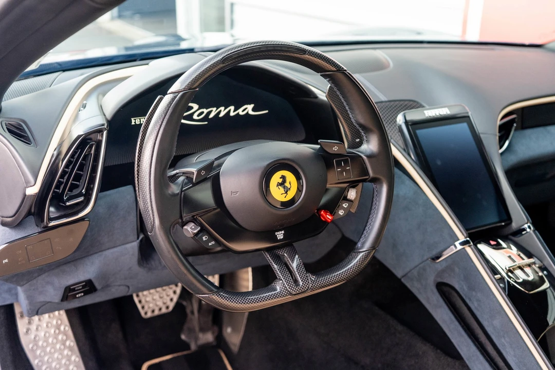 2021 Ferrari Roma - Image 13 of 31