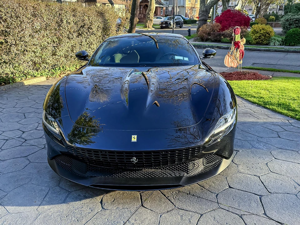 2021 Ferrari Roma - Image 5 of 31