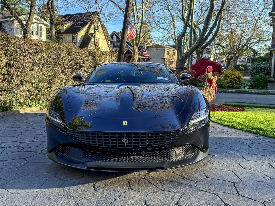 2021 Ferrari Roma - Image 4 of 31