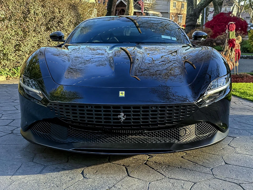 2021 Ferrari Roma - Image 7 of 31