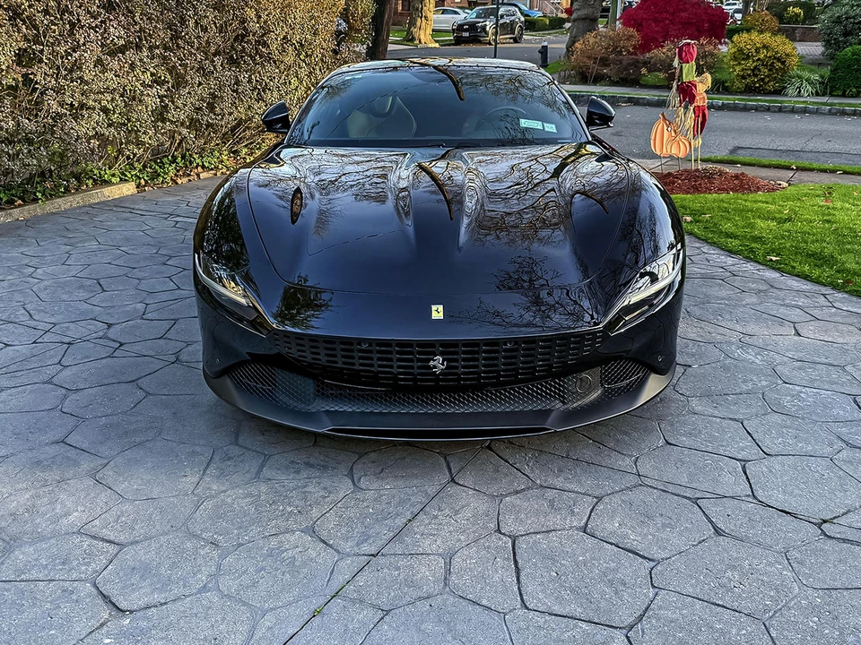 2021 Ferrari Roma - Image 6 of 31