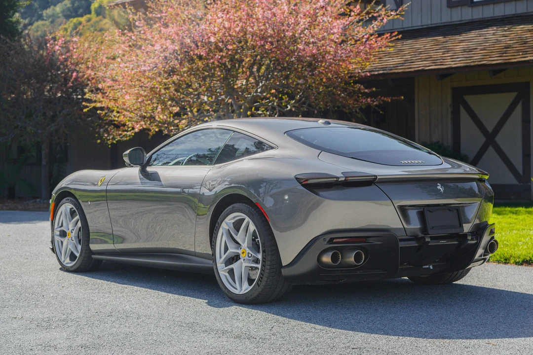 2021 Ferrari Roma - Image 13 of 31