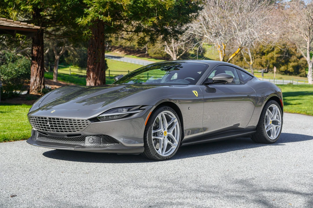 2021 Ferrari Roma - Image 2 of 31
