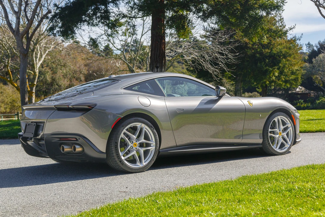 2021 Ferrari Roma - Image 9 of 31