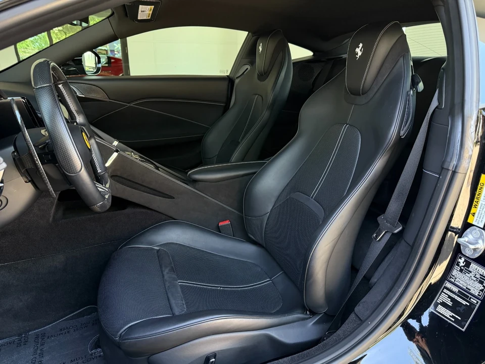 2021 Ferrari Roma - Image 5 of 21
