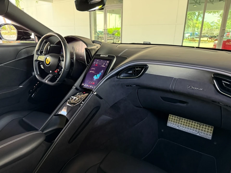 2021 Ferrari Roma - Image 21 of 21