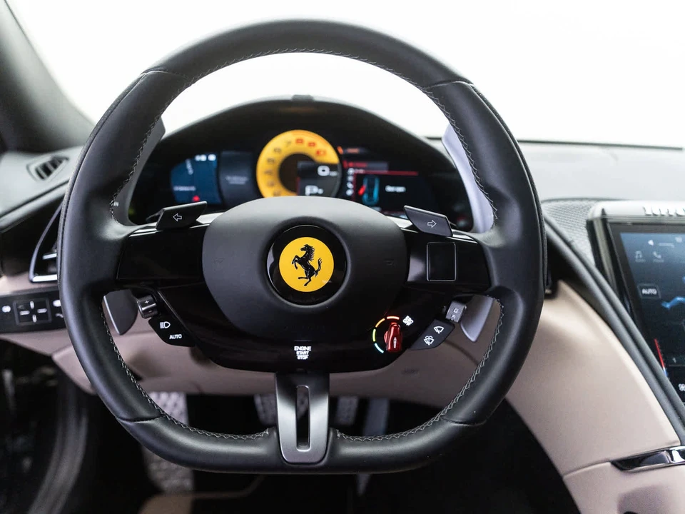 2021 Ferrari Roma - Image 24 of 30