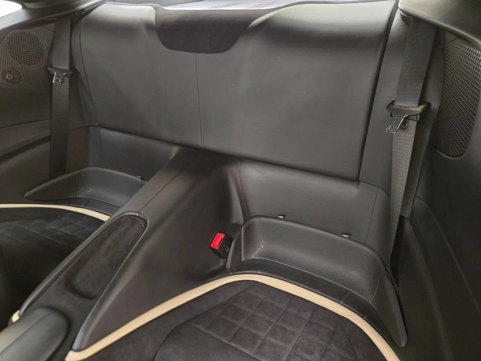 2021 Ferrari Roma - Image 19 of 31