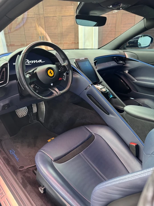 2021 Ferrari Roma - Image 19 of 21