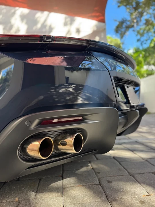2021 Ferrari Roma - Image 16 of 21