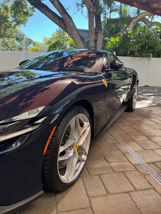 2021 Ferrari Roma - Image 13 of 21